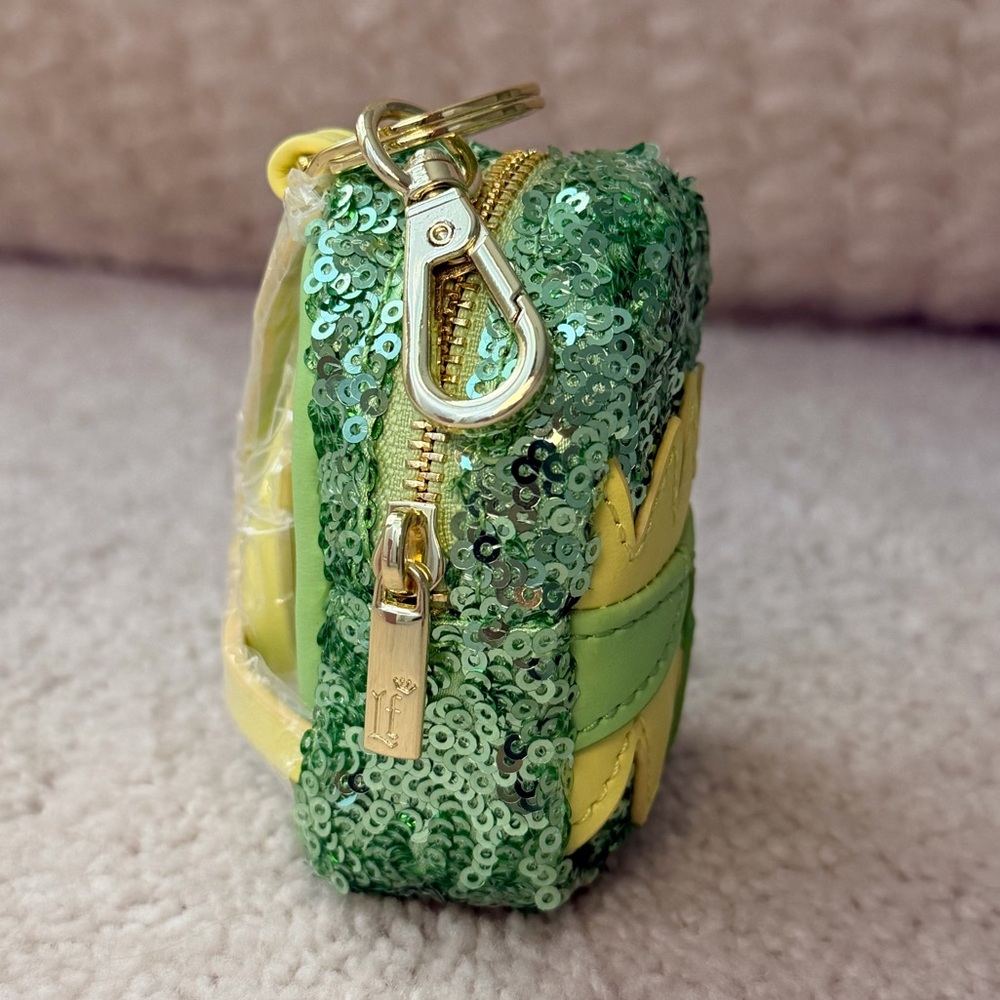 Loungefly Disney Princess Mystery Mini Bag Charm Collection - Tiana - Picture 3 of 8